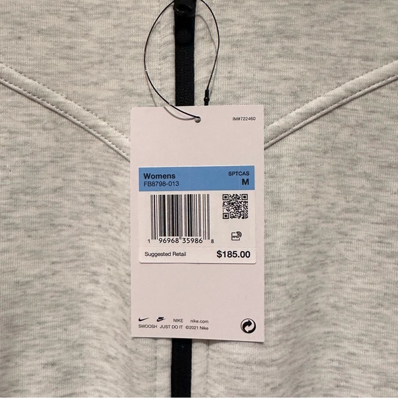Nike Sportswear Tech Fleece Windrunner Jumpsuit Wide Leg - Picture 5 of 9